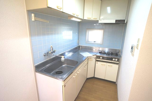 船橋市前原西２丁目の賃貸マンションのキッチン