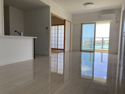 【居間・リビング】 | プラウディアコート糸満西川