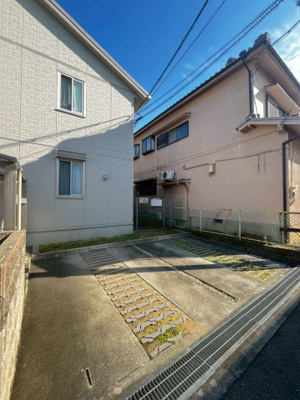 【駐車場】 | ヘルトシュトラーセ