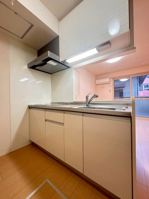 【キッチン】 | ヘルトシュトラーセ