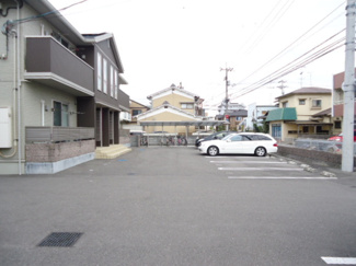 【駐車場】