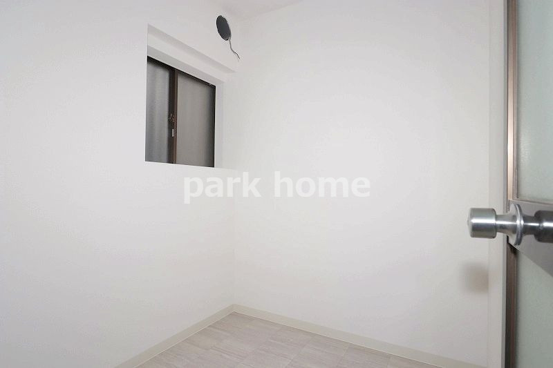 高知市東雲町　中古住宅のその他|乾燥室