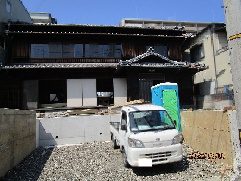 高知市東雲町　中古住宅の外観