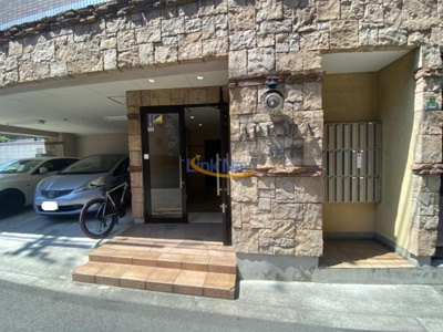 【エントランス】 | アリオーラ西梅田