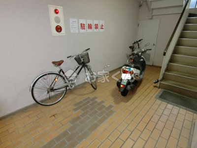 【駐車場】 | ドミトリー板宿 | 駐輪スペース