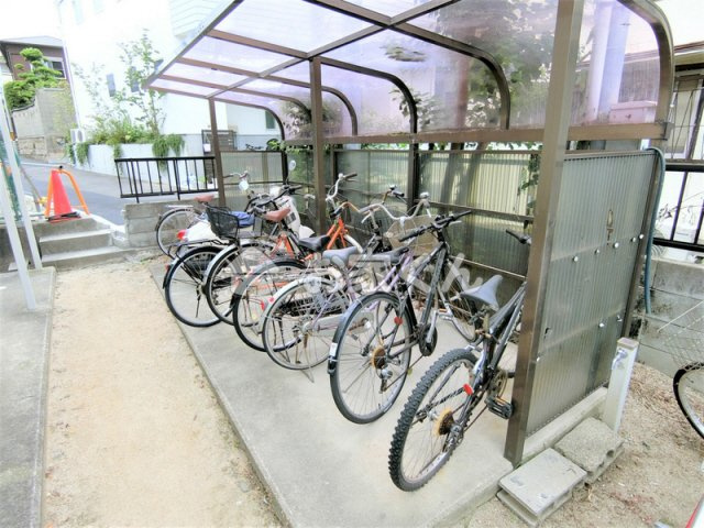 【駐車場】 | ハイツサニーヒル | 駐輪場
