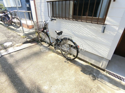 【駐車場】 | 浜添通2丁目戸建 | 駐輪スペース