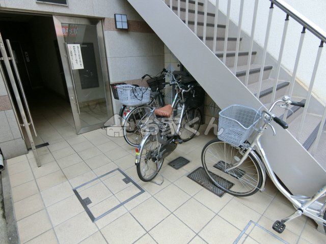 【駐車場】 | ドムール板宿 | 駐輪スペース