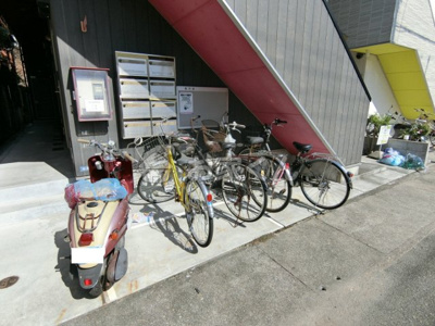 【駐車場】 | ラネージュ神戸 | 駐輪スペース