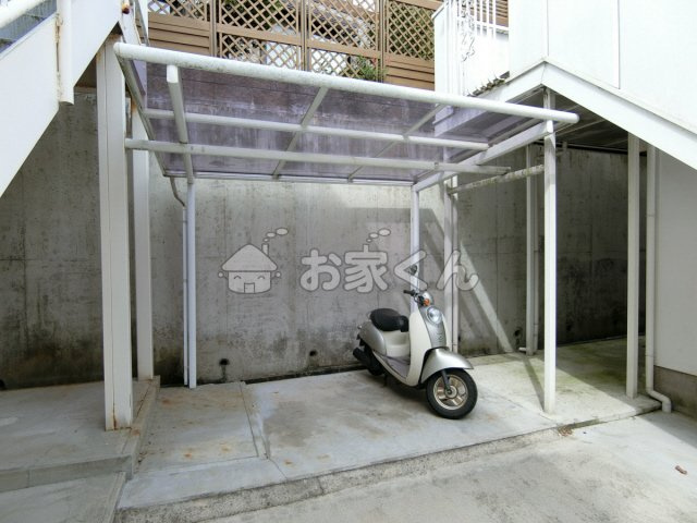 【駐車場】 | ストークハイツA棟 | 駐輪場