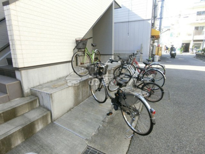 【駐車場】 | Yutopia 新長田 | 駐輪スペース