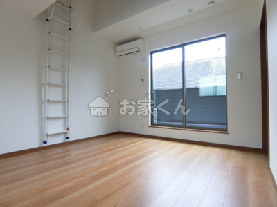 【居間・リビング】 | サンウィング妙法寺 | 居室