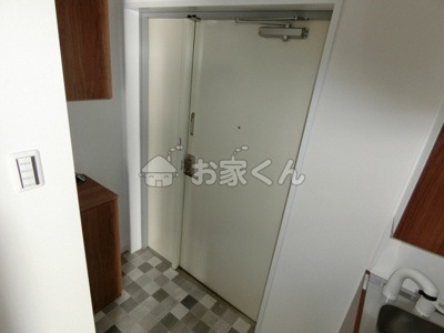 【玄関】 | ポコアポコ須磨板宿 | シューズボックス付き玄関