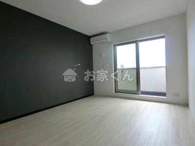 【居間・リビング】 | エステイトE神戸長田 | 洋室