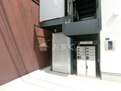 【エントランス】 | フィオーレ鷹取町