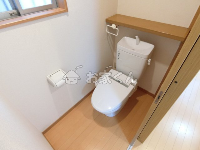 【トイレ】 | 東尻池町2丁目戸建 | ウォシュレット付き