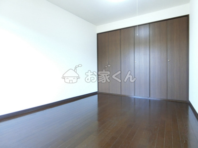 【寝室】 | イル・マーレ須磨 | 室内