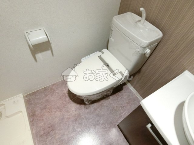【トイレ】 | Reef | ウォシュレット付き