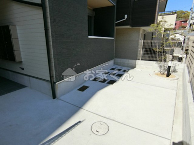 【駐車場】 | アリッサム | 駐輪場