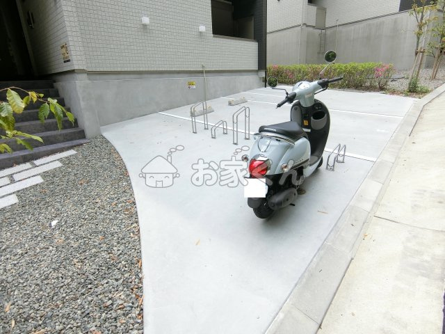  | エヌエムサンカンテキャトフE棟