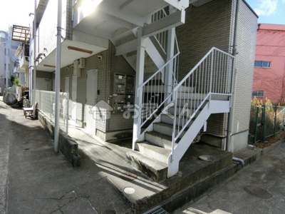 【エントランス】 | フルール板宿