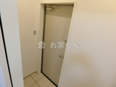 【玄関】 | グランメール梅ケ香町ANNEX | 玄関