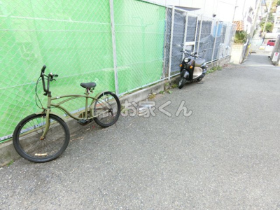 【駐車場】 | 綱崎マンション | 駐輪スペース