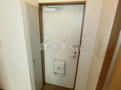 【玄関】 | ＴハイツーⅠ | シューズボックス付き玄関