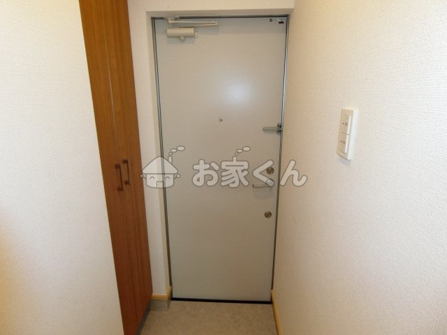 【玄関】 | ワコーレヴィアーノ須磨関守町 | シューズボックス付き玄関