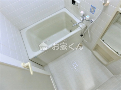 【浴室】 | シャトレンうぐいす | 追炊機能付きバス(写真は別のお部屋です)