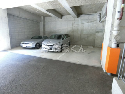 【駐車場】 | ラヴィール須磨