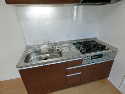 【キッチン】 | Regulus須磨 | システムキッチン（ガス3口グリル付き）