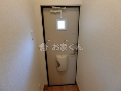 【玄関】 | メゾン離宮前Ⅱ | シューズボックス付き玄関