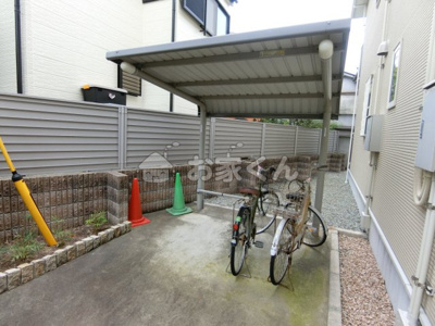 【駐車場】 | メゾン離宮前Ⅱ | 駐輪場