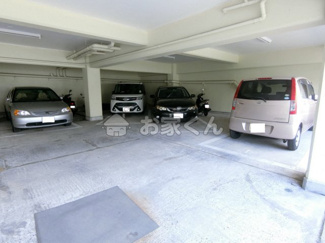 【駐車場】