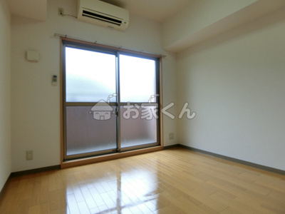 【居間・リビング】 | シャルマン須磨海浜公園 | 室内