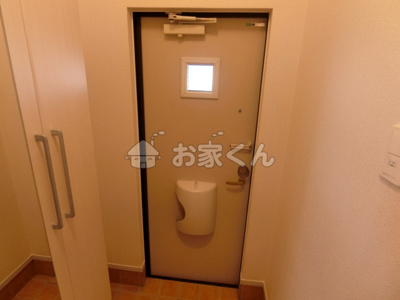 【玄関】 | サニー離宮前 | シューズボックス付き玄関