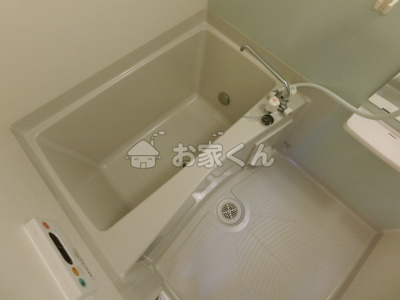 【浴室】 | サニー離宮前 | 浴室乾燥機付きバスルーム