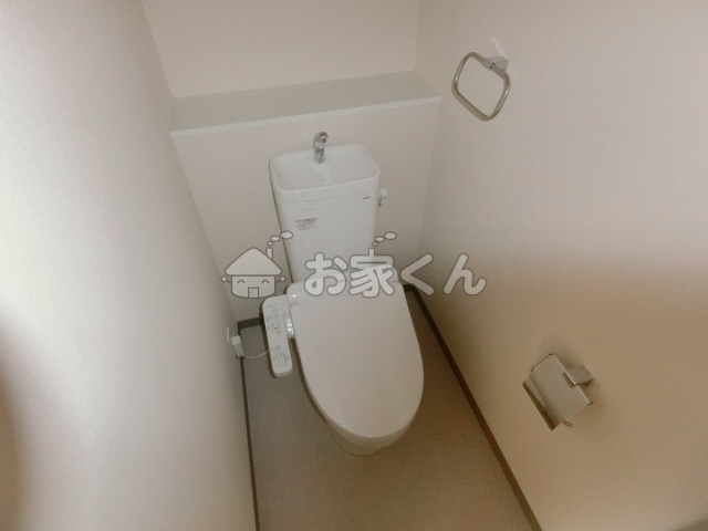 【トイレ】 | precioso神戸 | ウォシュレット付き(別のお部屋の写真になります)