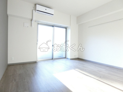 【居間・リビング】 | アウルムグランデ | 洋室