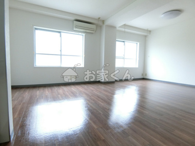 【居間・リビング】 | ルナステーション | 室内