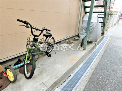 【駐車場】 | メゾン・ド・リーフ | 駐輪スペース