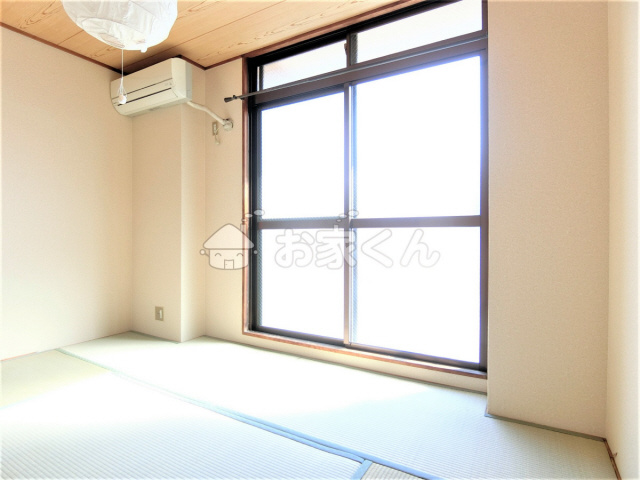 【寝室】 | サンライズA