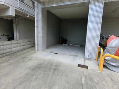 【駐車場】 | ラ・ヴィスタ板宿