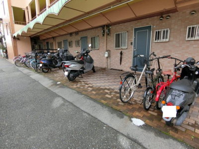 【駐車場】 | 東須磨グリーンハイツ | 駐輪場