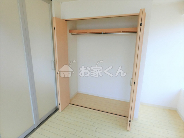 【収納】 | サンビルダー板宿 | クローゼット