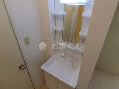 【洗面所】 | ヴィラ若木 | シャンプードレッサー(別の部屋の写真になります)