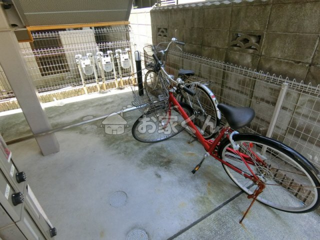 【駐車場】 | ゼット | 駐輪場