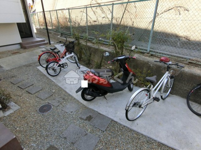 【駐車場】 | GIULIA須磨浦Ⅲ | 駐輪場