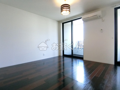 【居間・リビング】 | GIULIA須磨浦Ⅲ | 室内